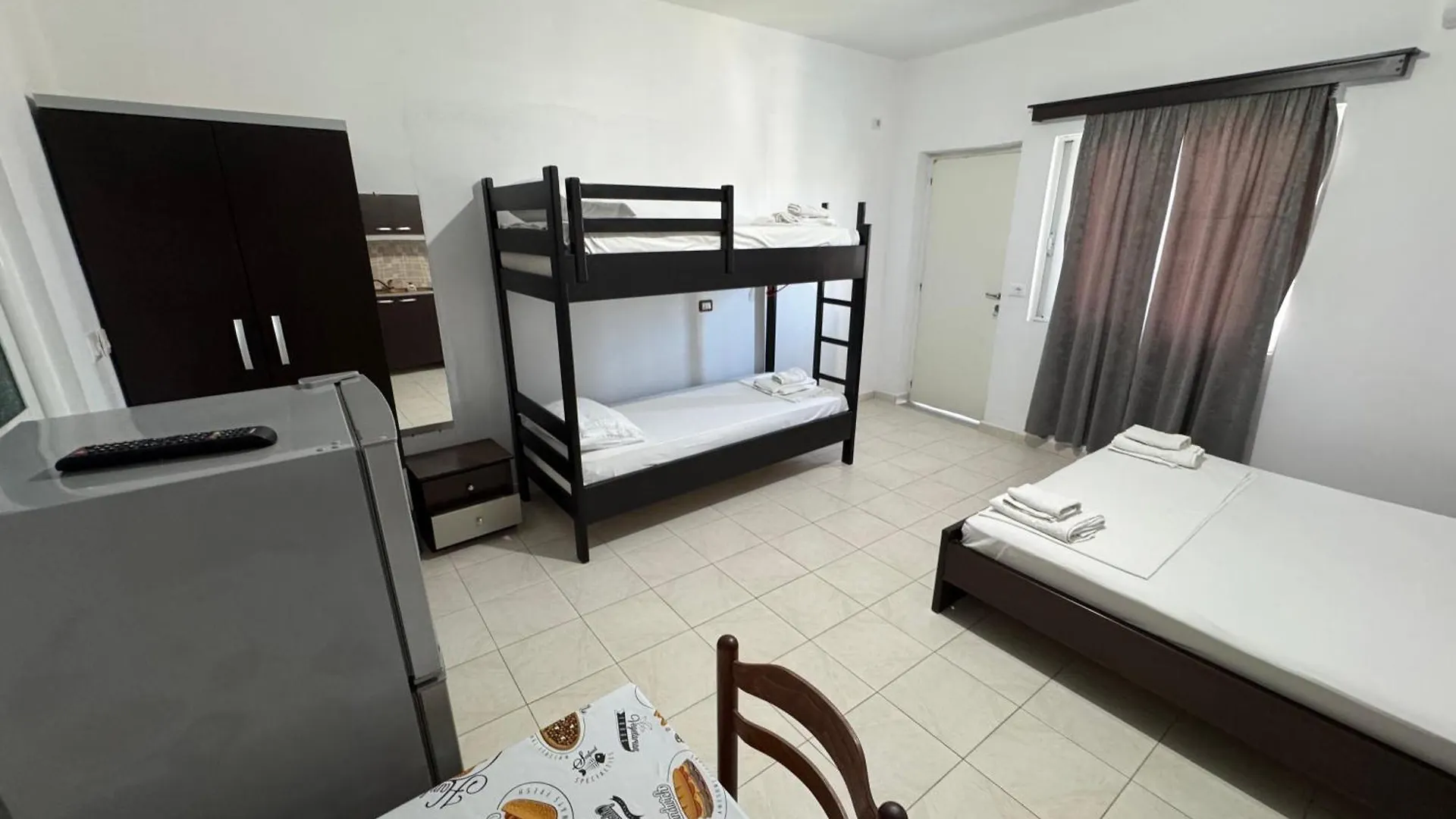 Villa Center & Pool Ksamil