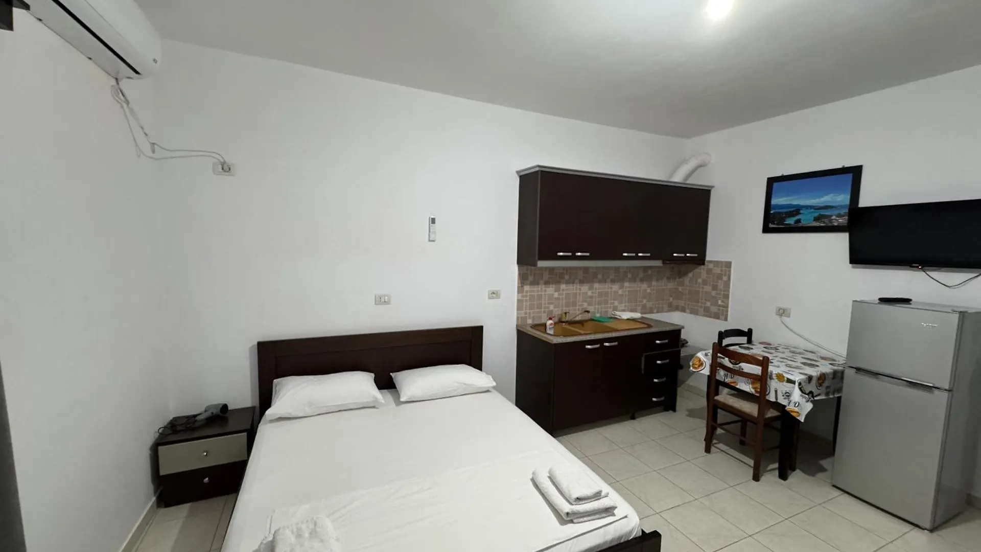 Villa Center & Pool Ksamil Albánia